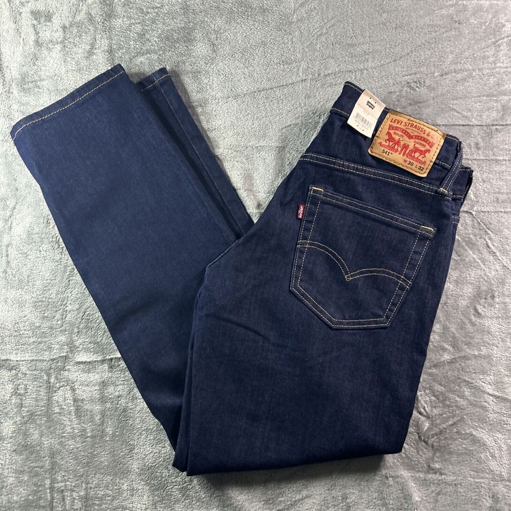 Levi's 541‎ Athletic Taper W\Stretch Jeans Denim Blue Mens 30 X 32 NWT